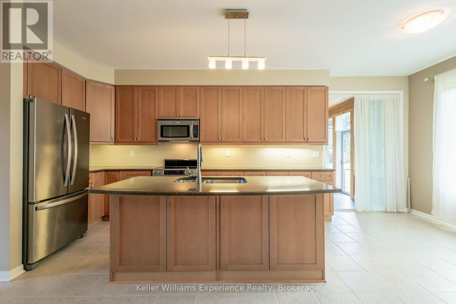 6 Pheasant Run Property Photo 8