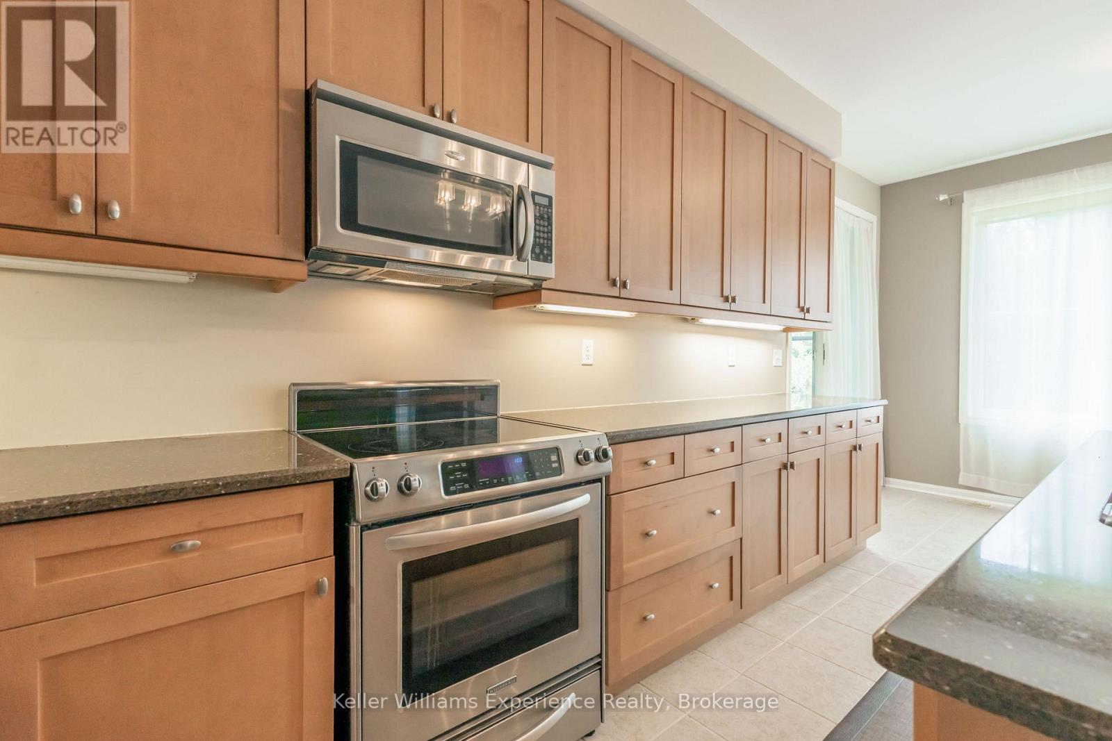 6 Pheasant Run Property Photo 10