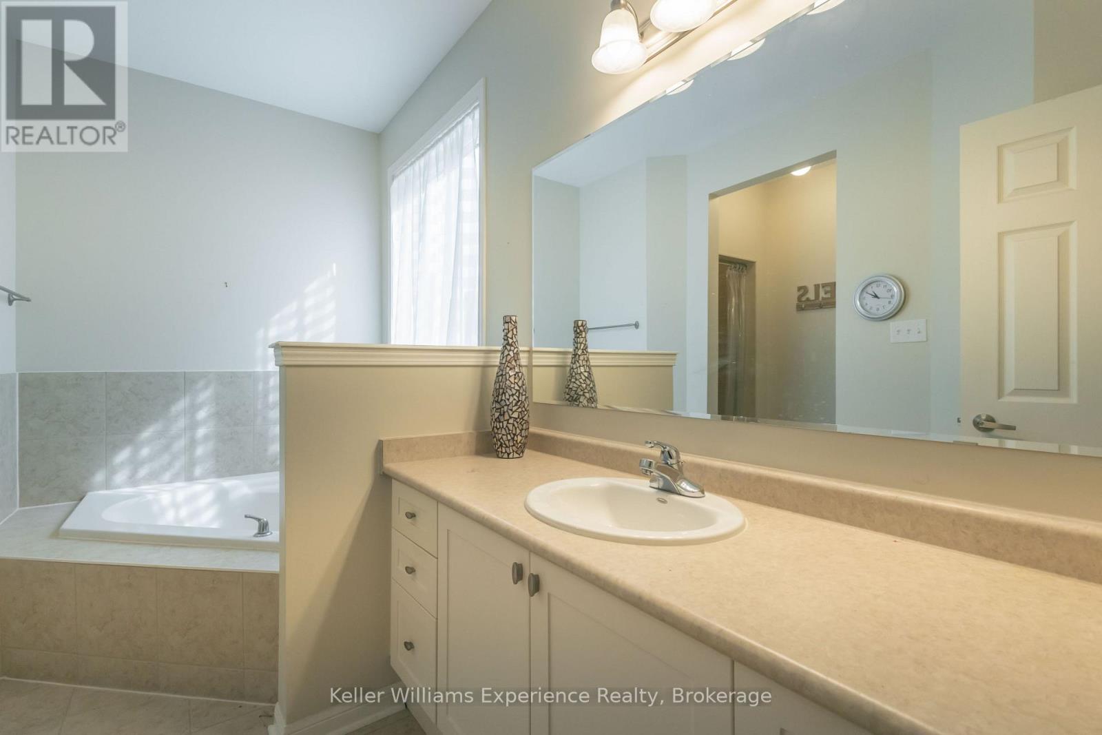 6 Pheasant Run Property Photo 19