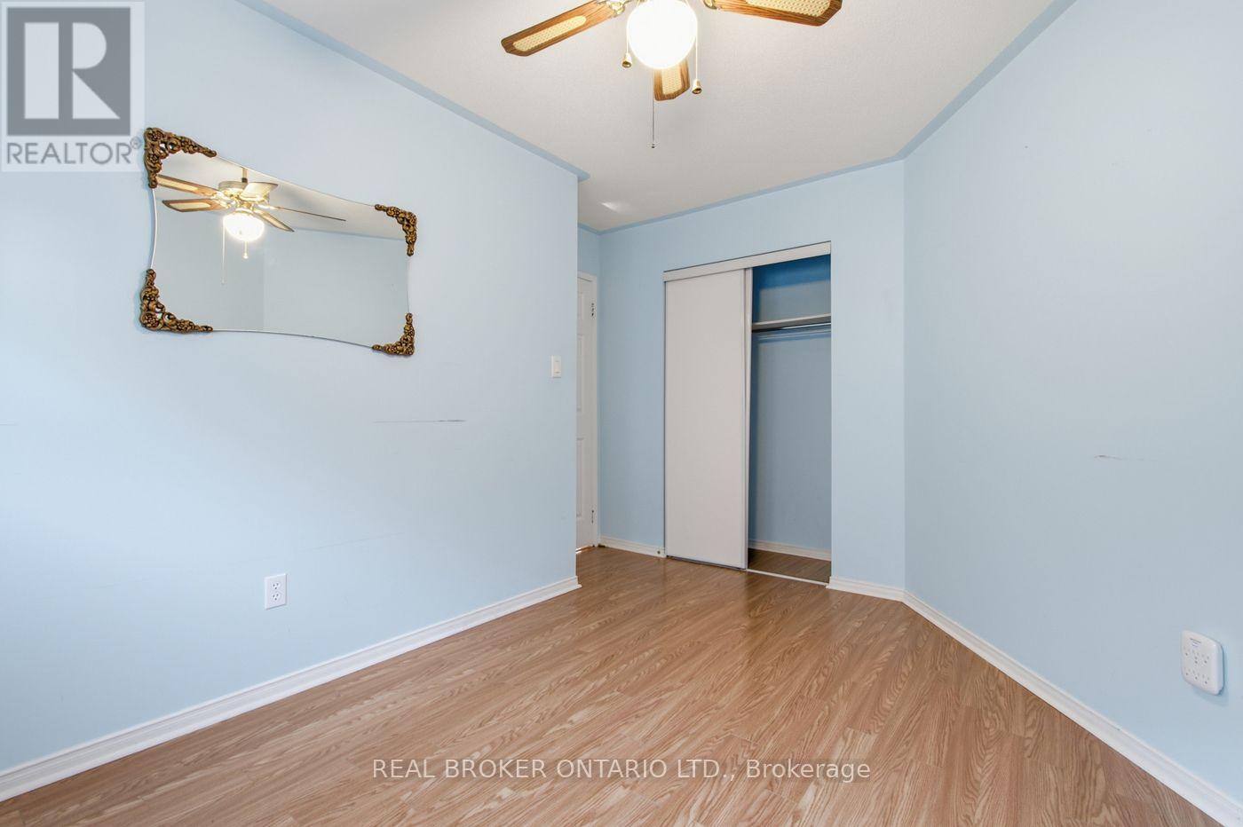 23 Madison Court W Property Photo 23