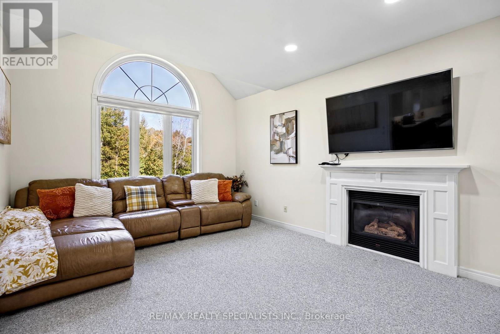 15 Patrick Drive Property Photo 17