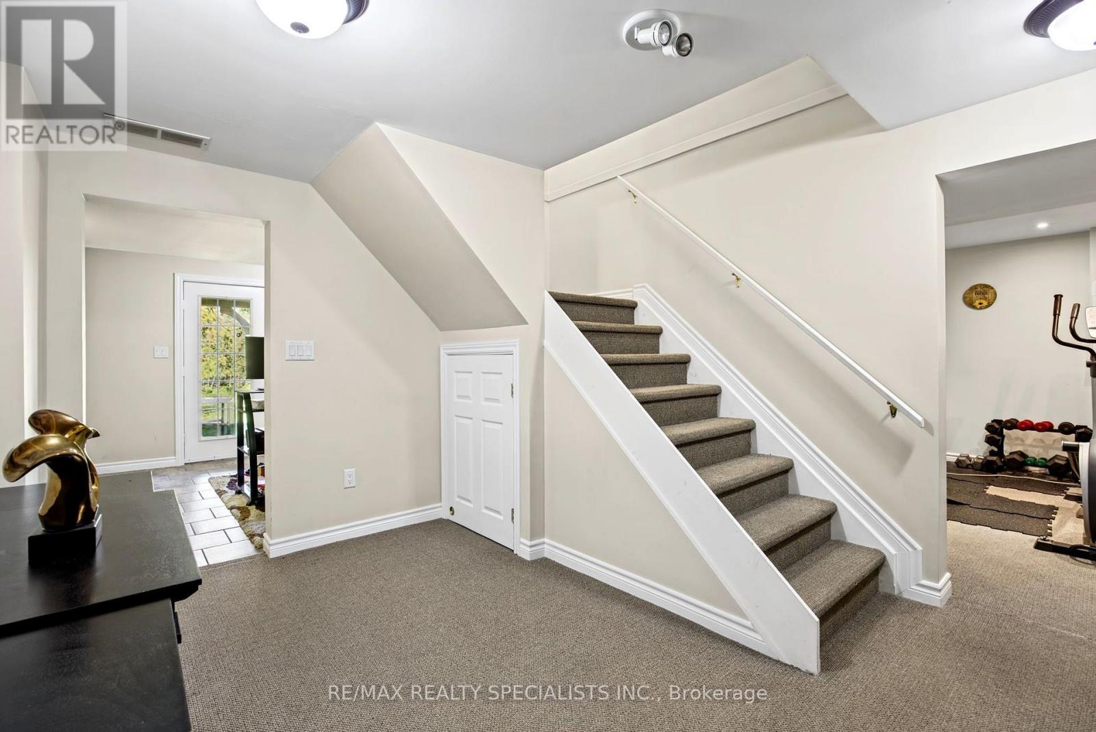 15 Patrick Drive Property Photo 37