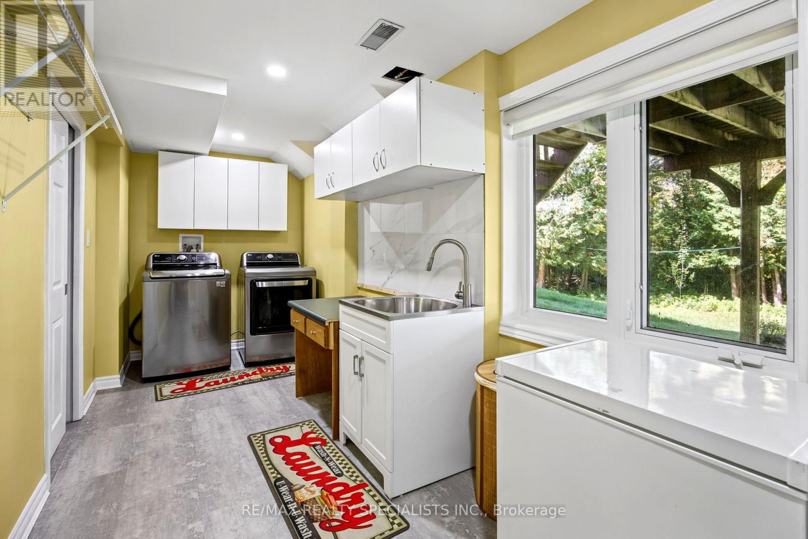 15 Patrick Drive Property Photo 42
