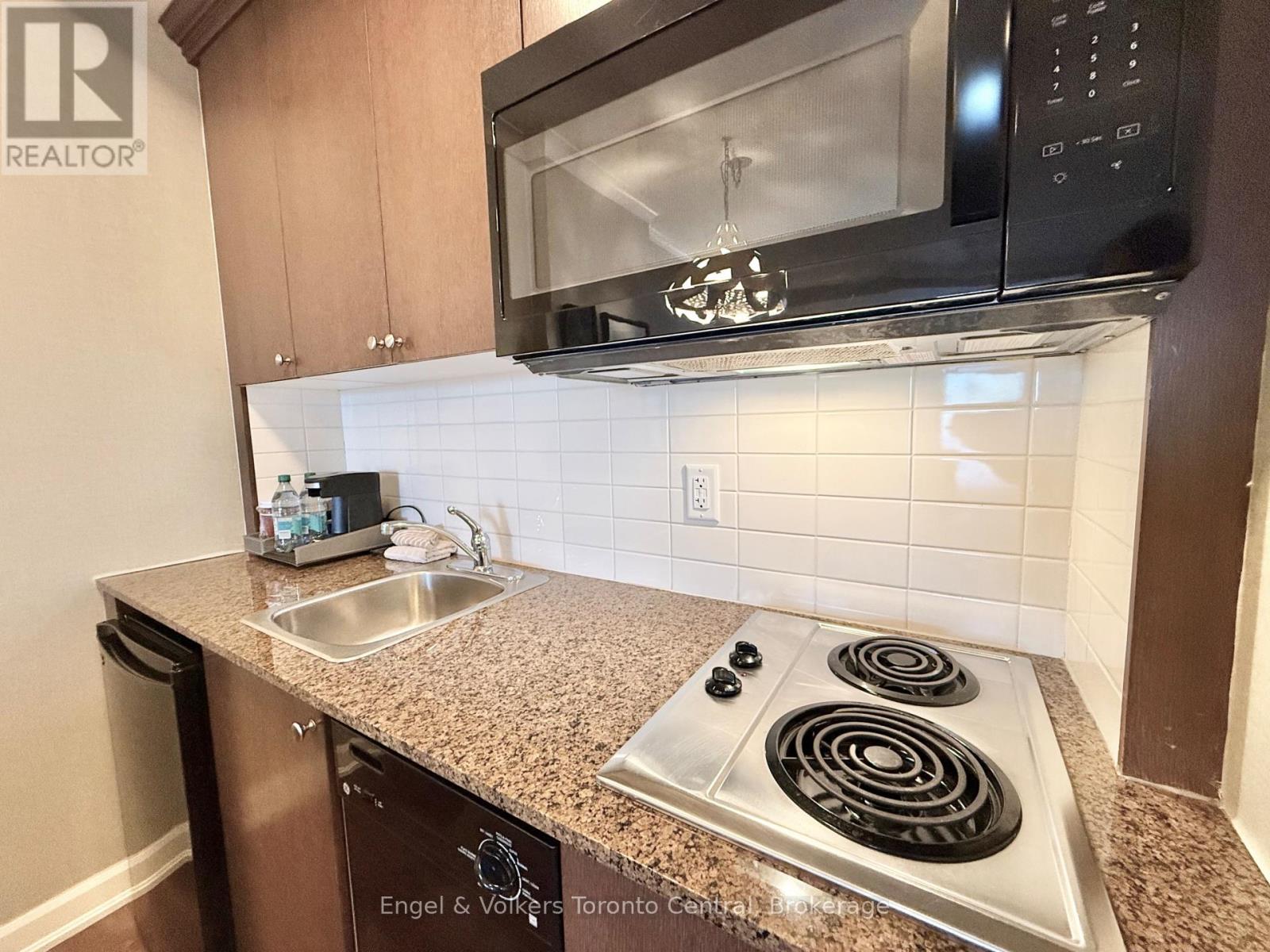 304 - 220 Gord Canning Drive Property Photo 9