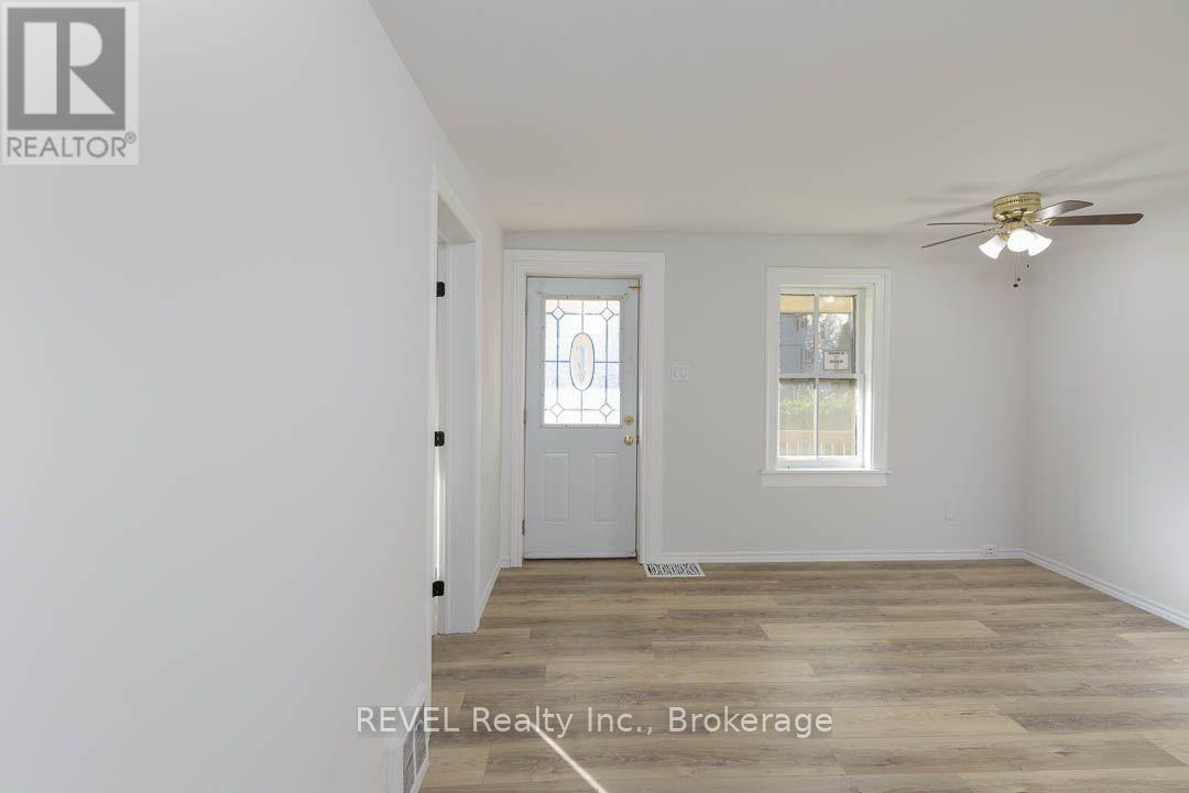 389 Glendale Avenue Property Photo 2