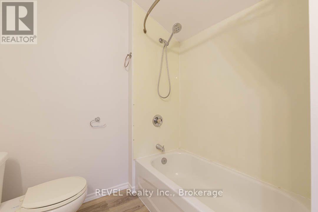 389 Glendale Avenue Property Photo 17