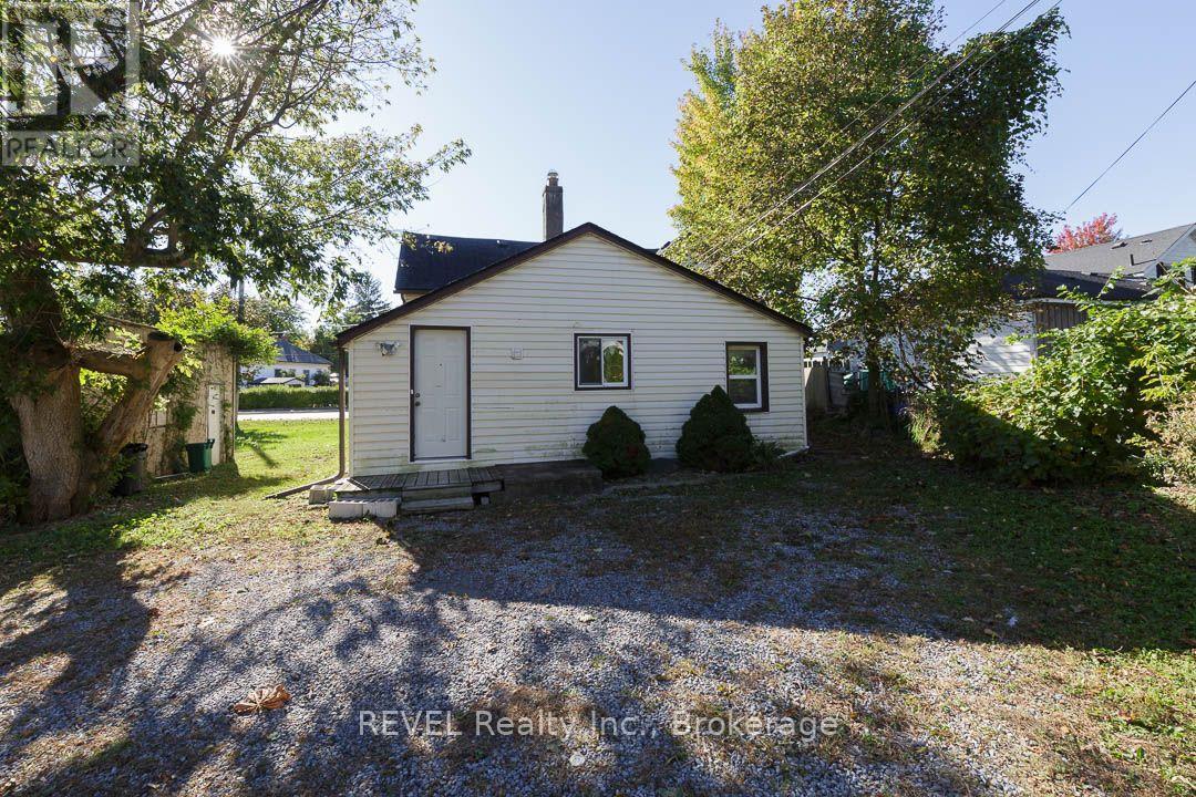 389 Glendale Avenue Property Photo 25