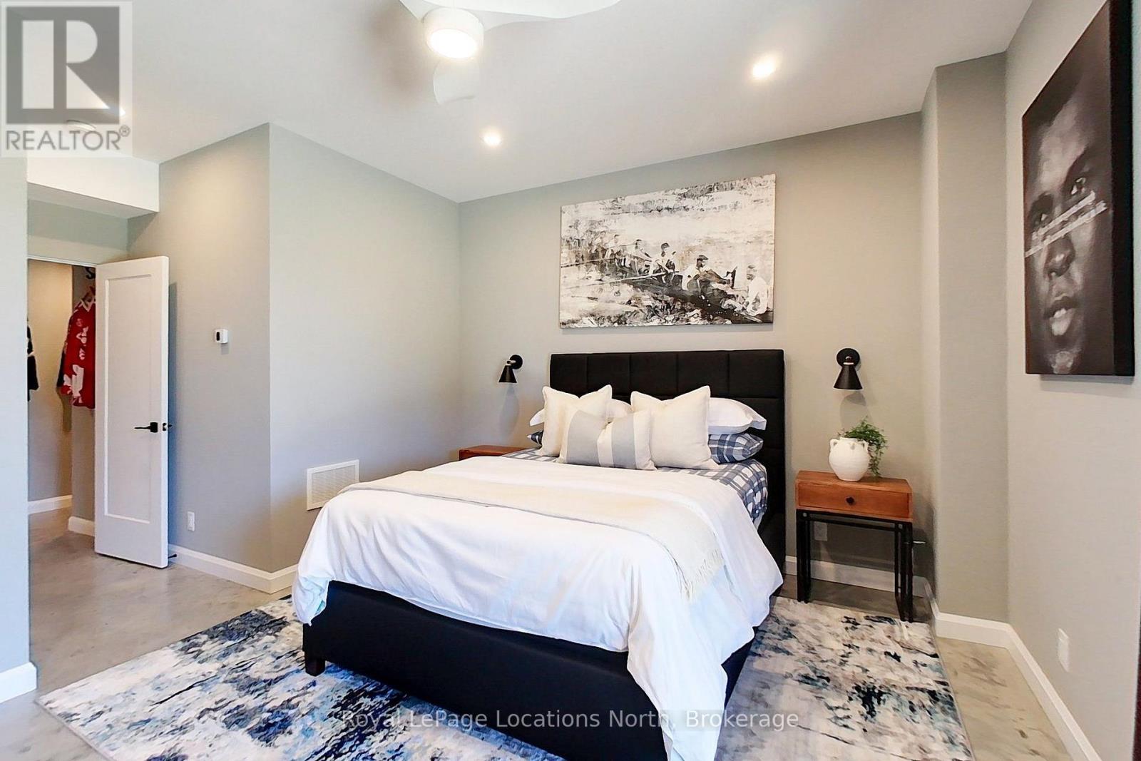 555130 Sixth Line Property Photo 29