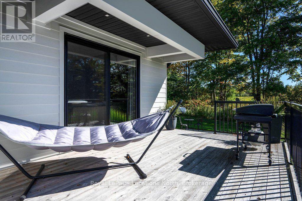 555130 Sixth Line Property Photo 36
