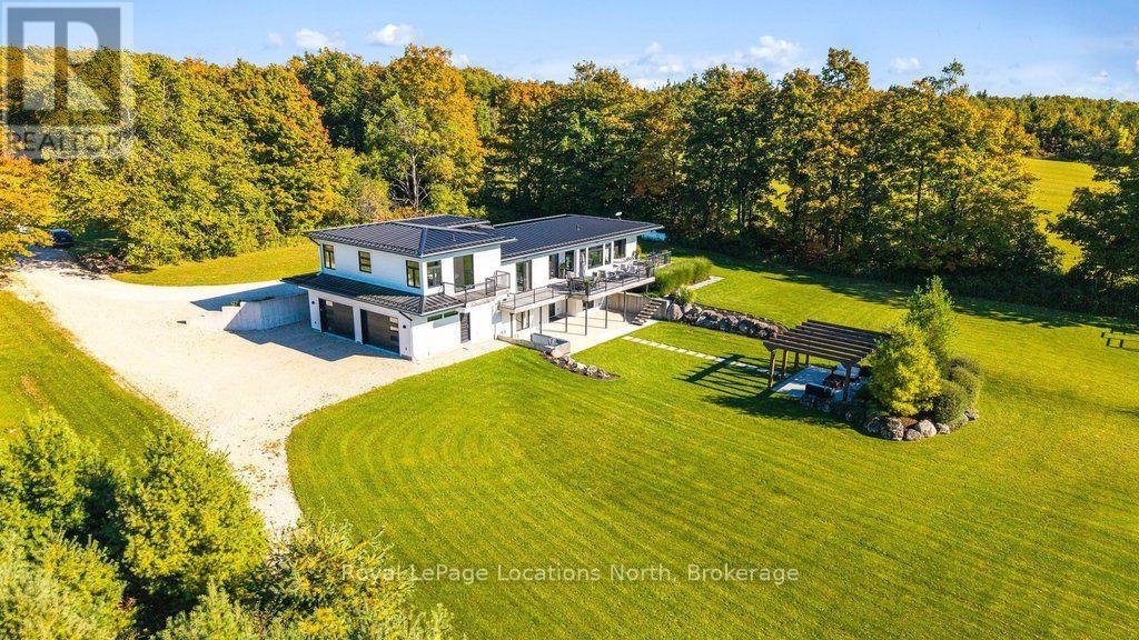 555130 Sixth Line Property Photo 39