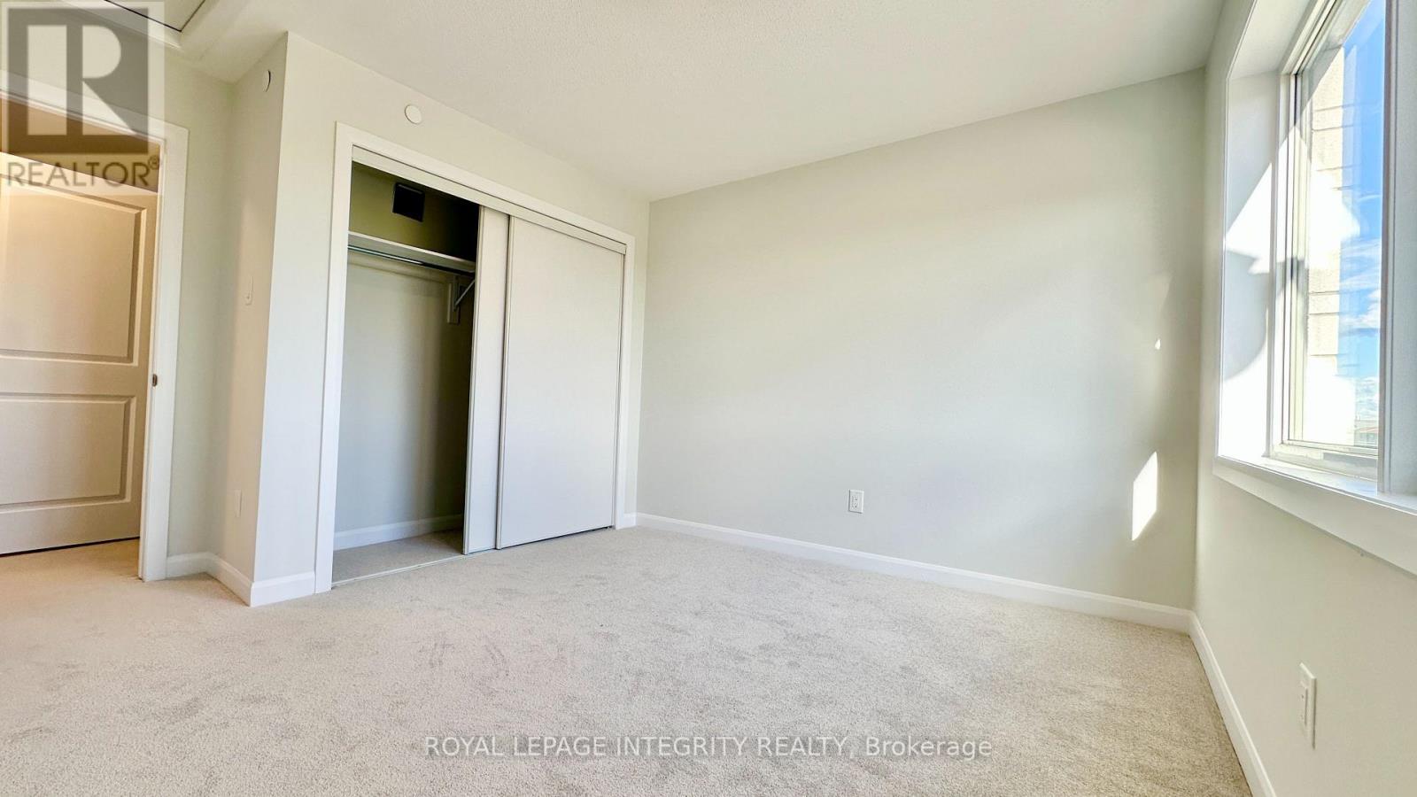 22 - 1001 Glenroy Gilbert Drive Property Photo 15