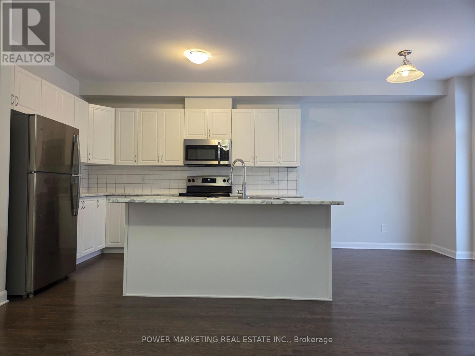 105 Natare Place Property Photo 2