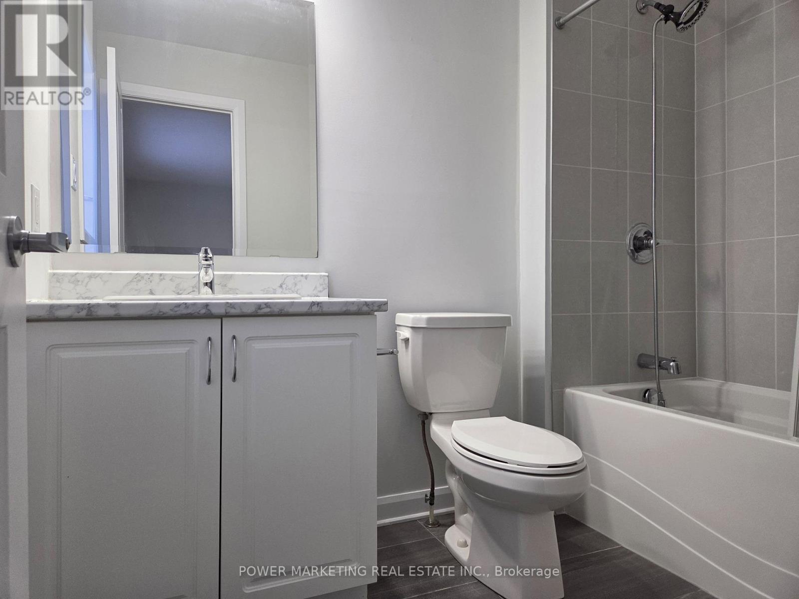 105 Natare Place Property Photo 8