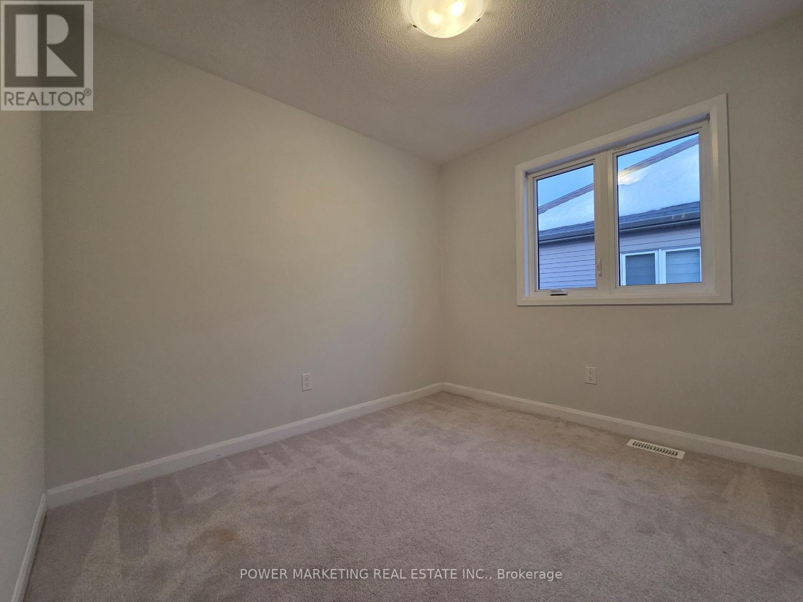 105 Natare Place Property Photo 12
