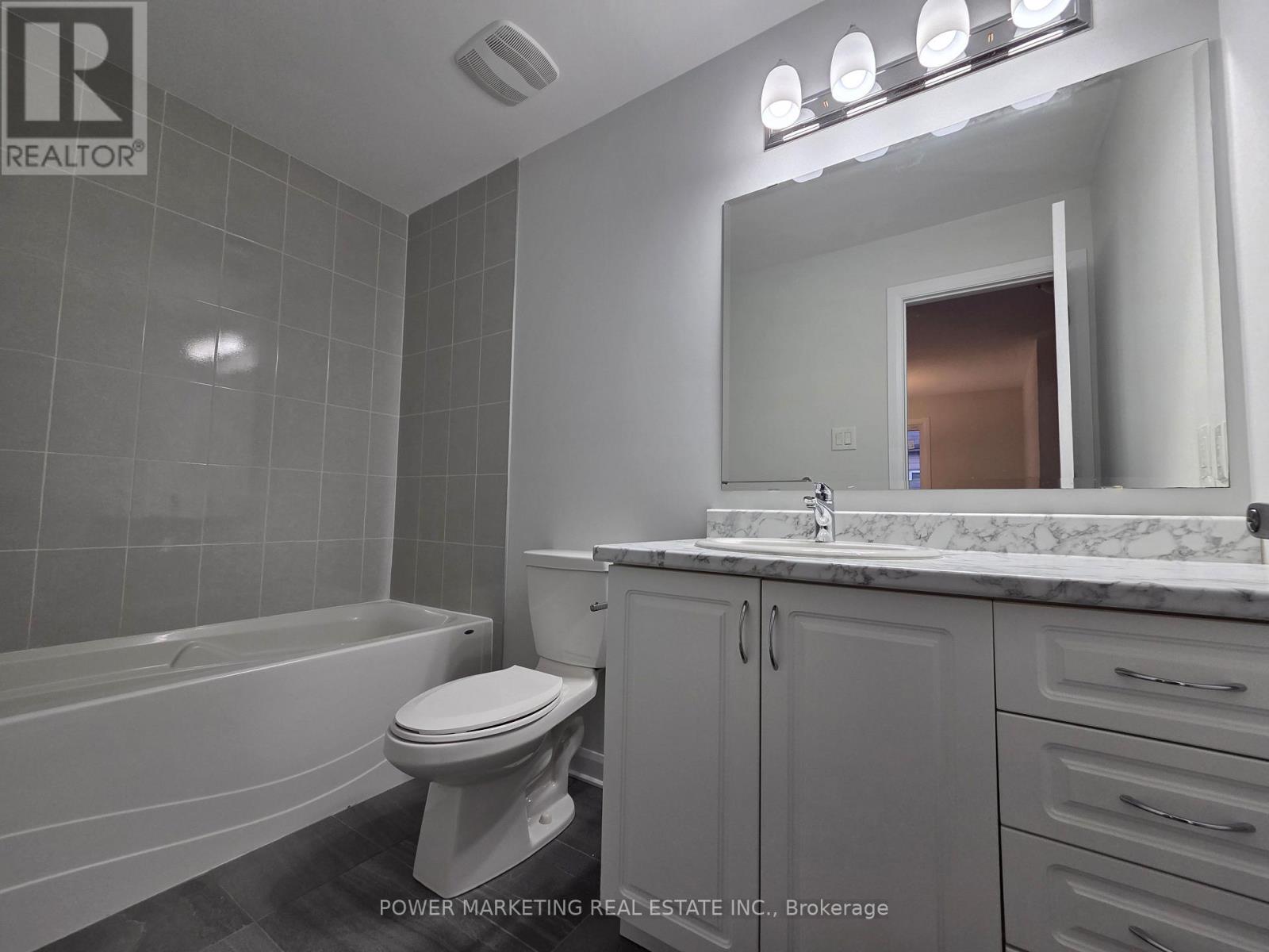 105 Natare Place Property Photo 14