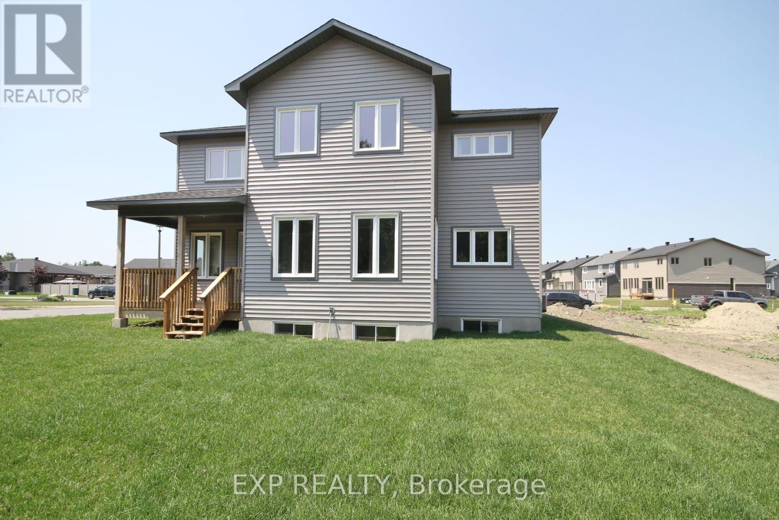 803 Solidex Place Property Photo 30