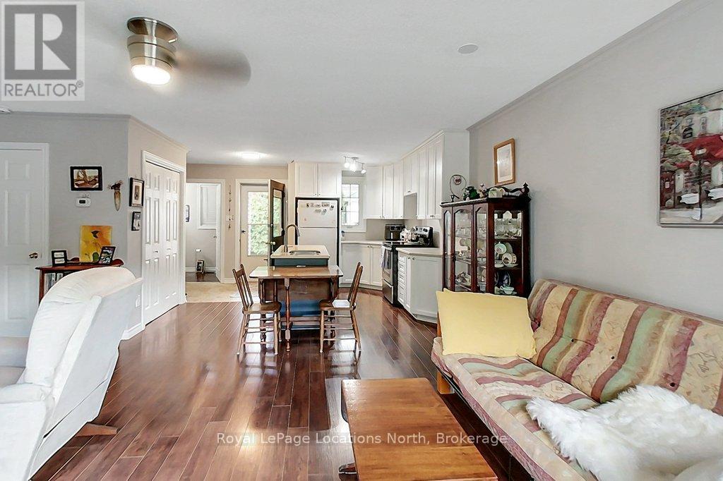 2 - 83 Victoria Street Property Photo 12
