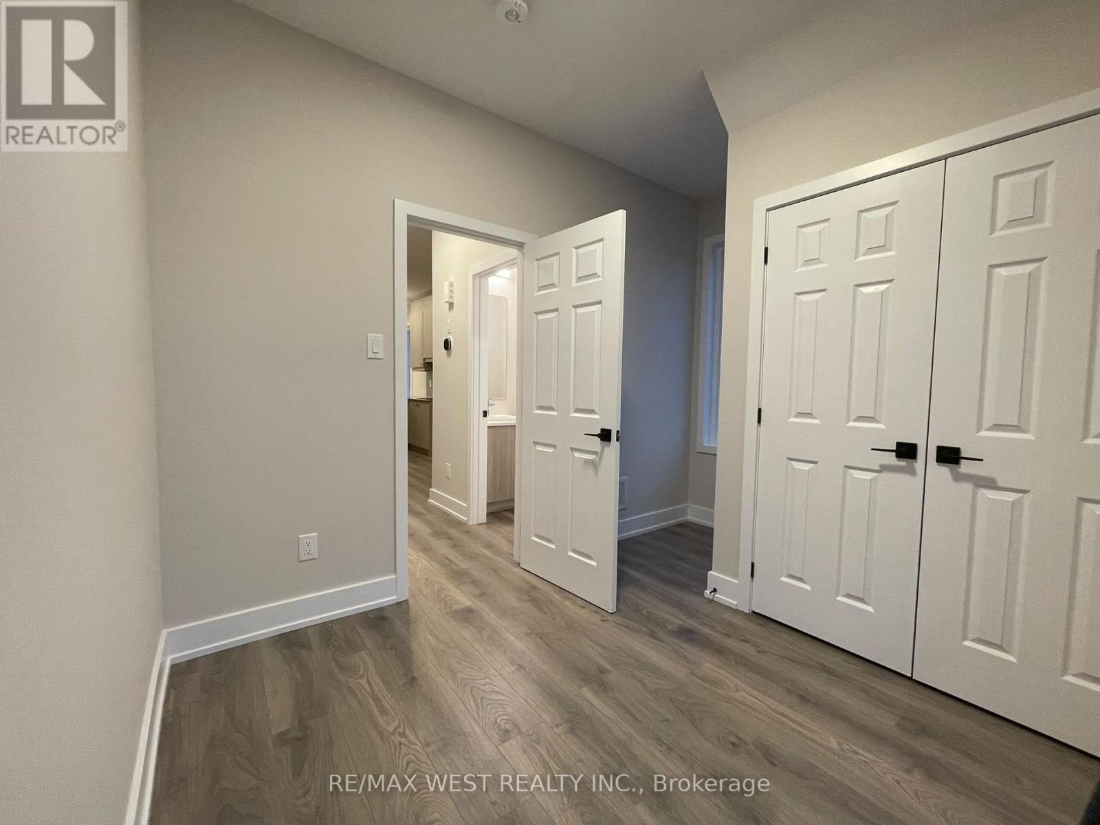 328 Stargrass Private Property Photo 7
