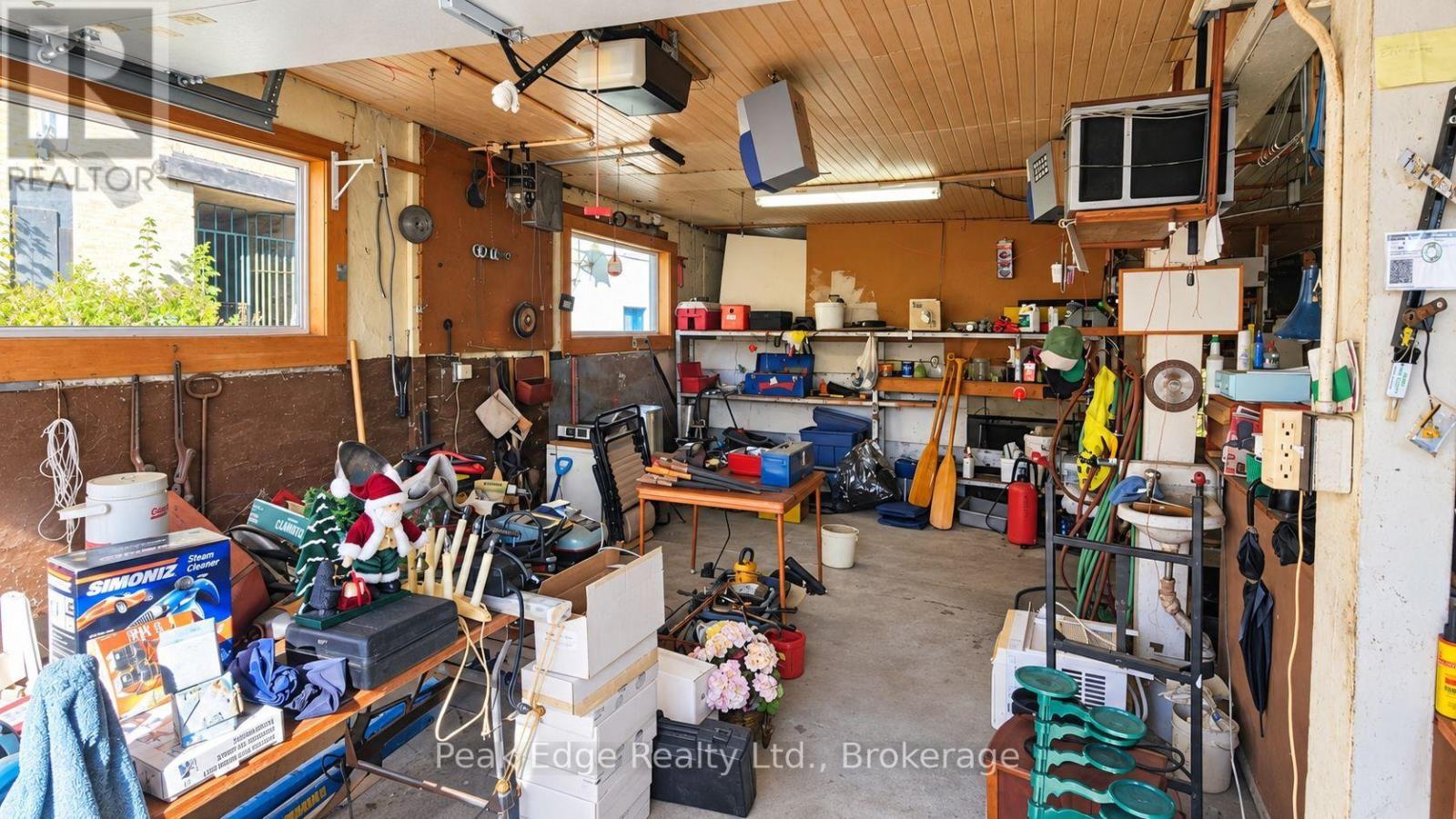 20 & 22 2nd Street Property Photo 15
