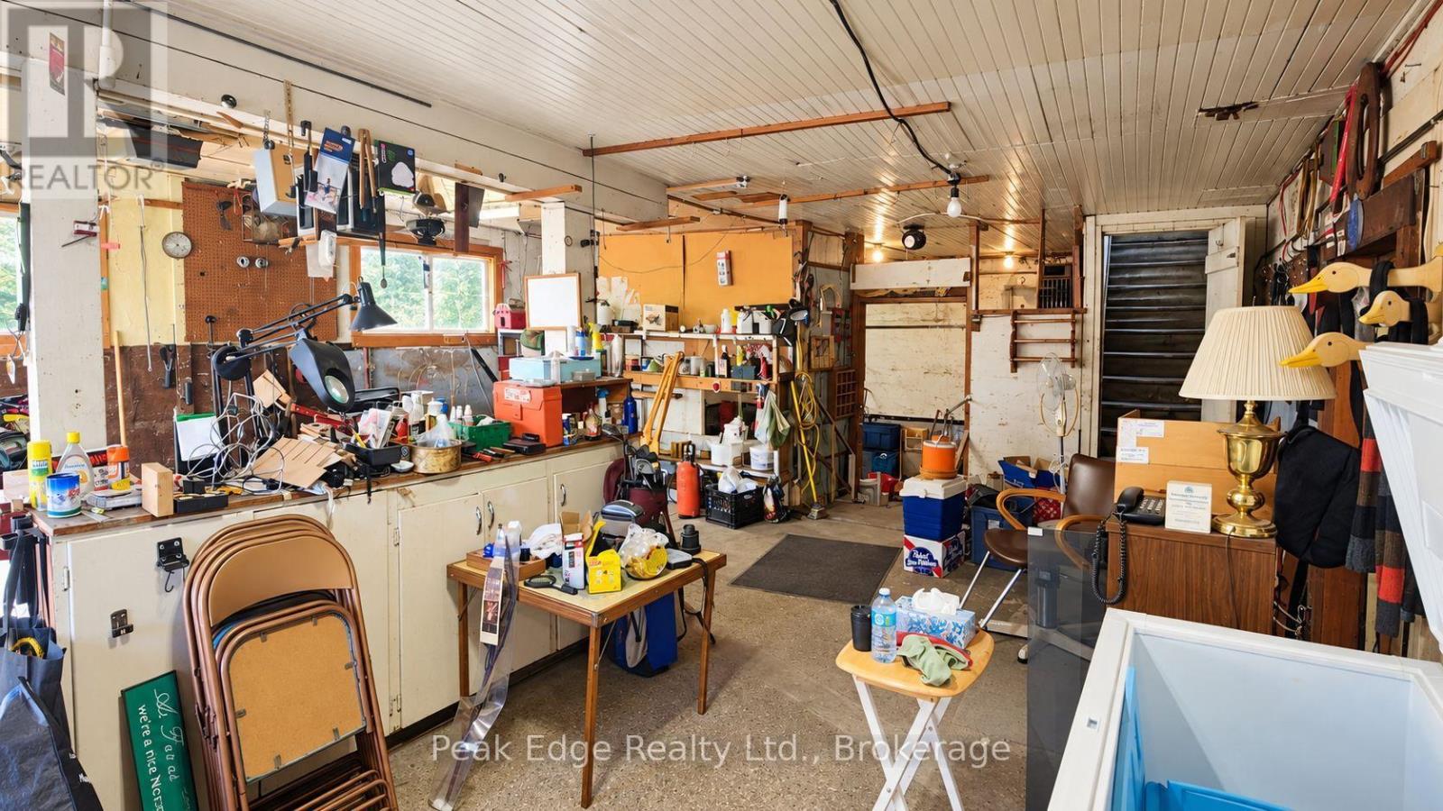 20 & 22 2nd Street Property Photo 16