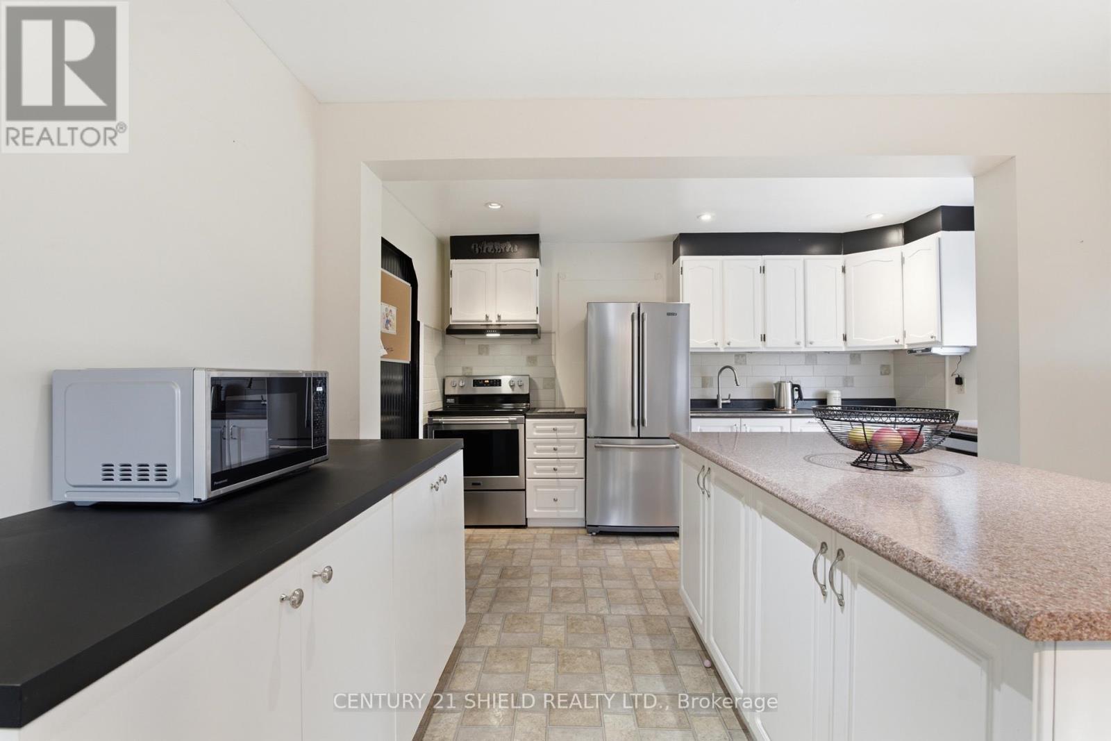 18753 County Rd 19 Road Property Photo 16