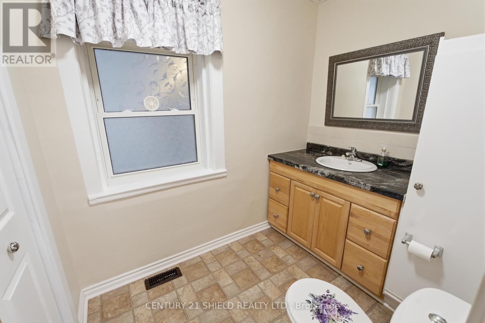 18753 County Rd 19 Road Property Photo 22
