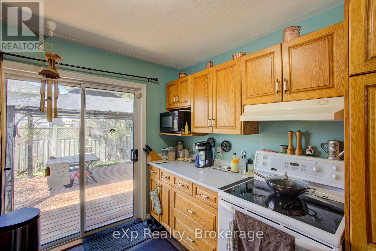 685 Reserve Avenue S Property Photo 12