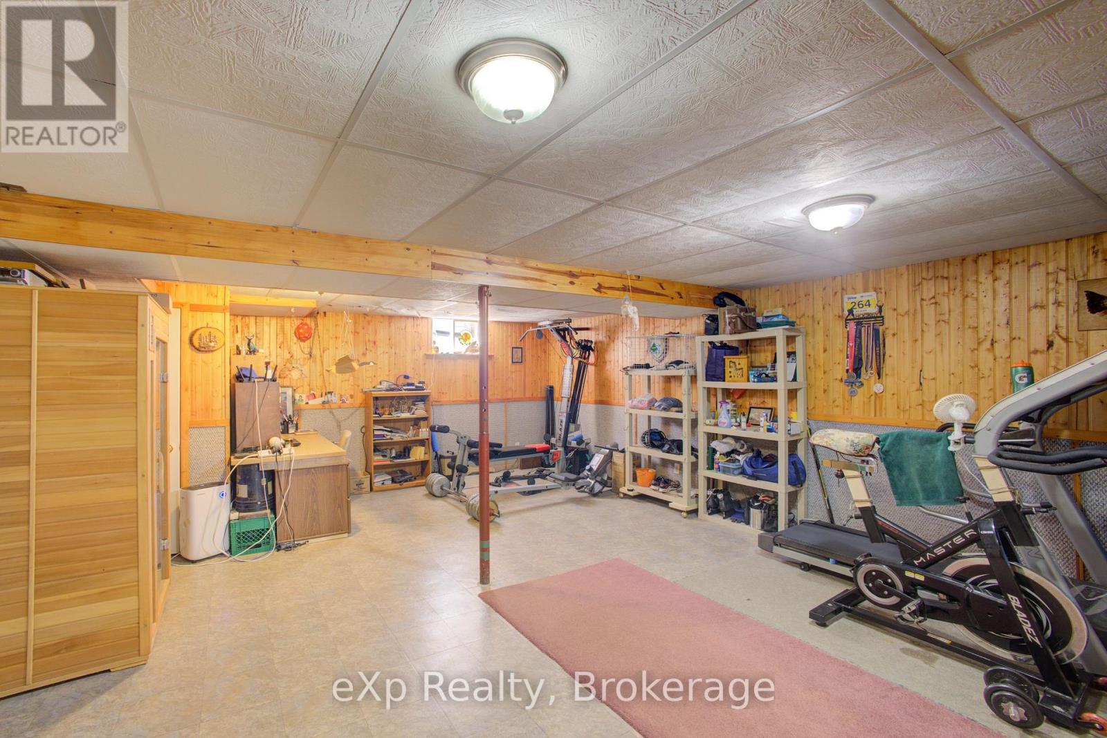 685 Reserve Avenue S Property Photo 19
