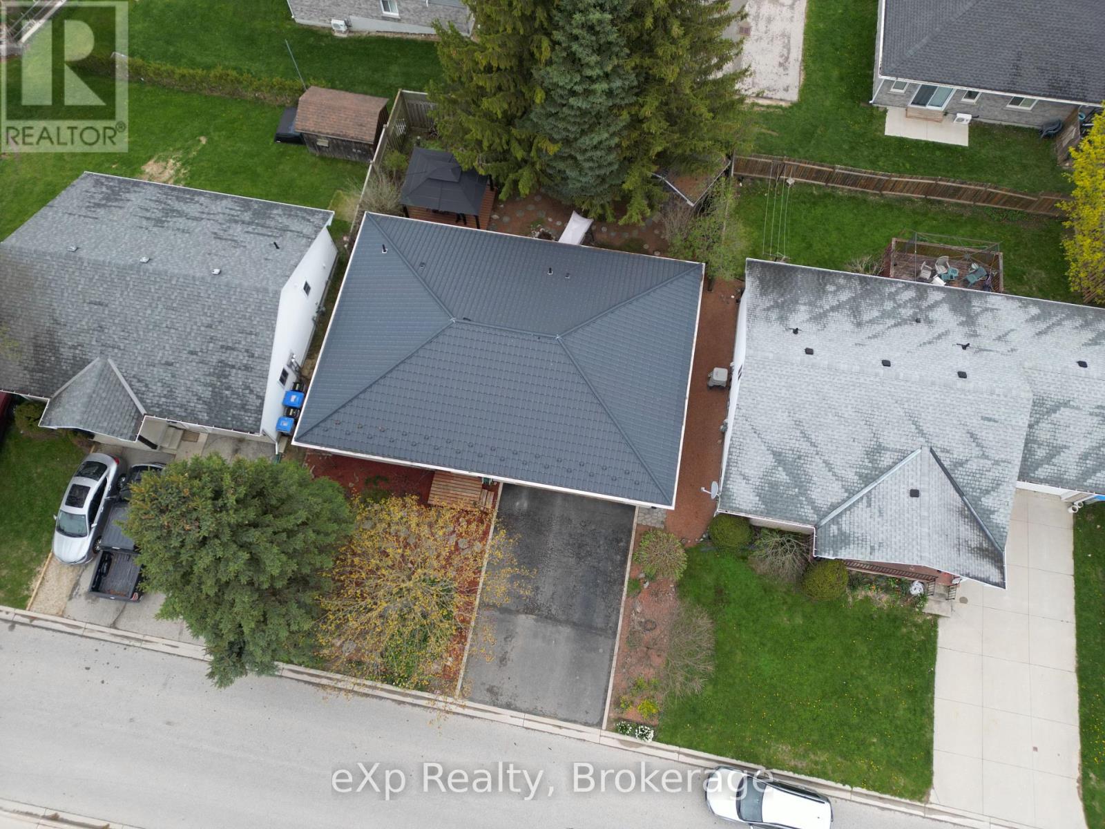 685 Reserve Avenue S Property Photo 33