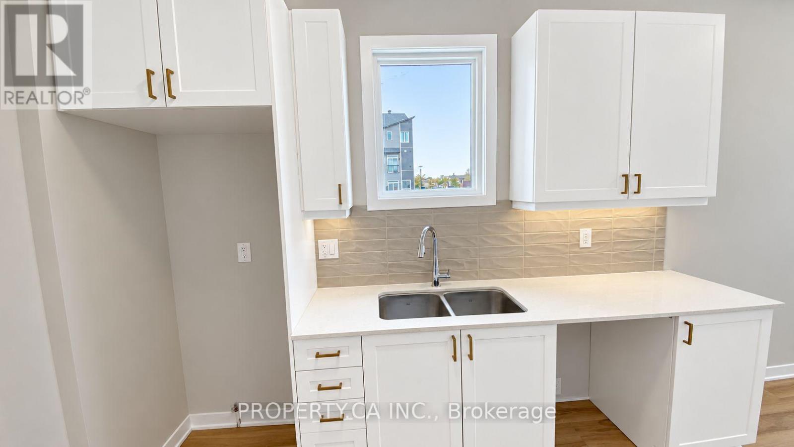 1489 Cerceau Private Property Photo 6