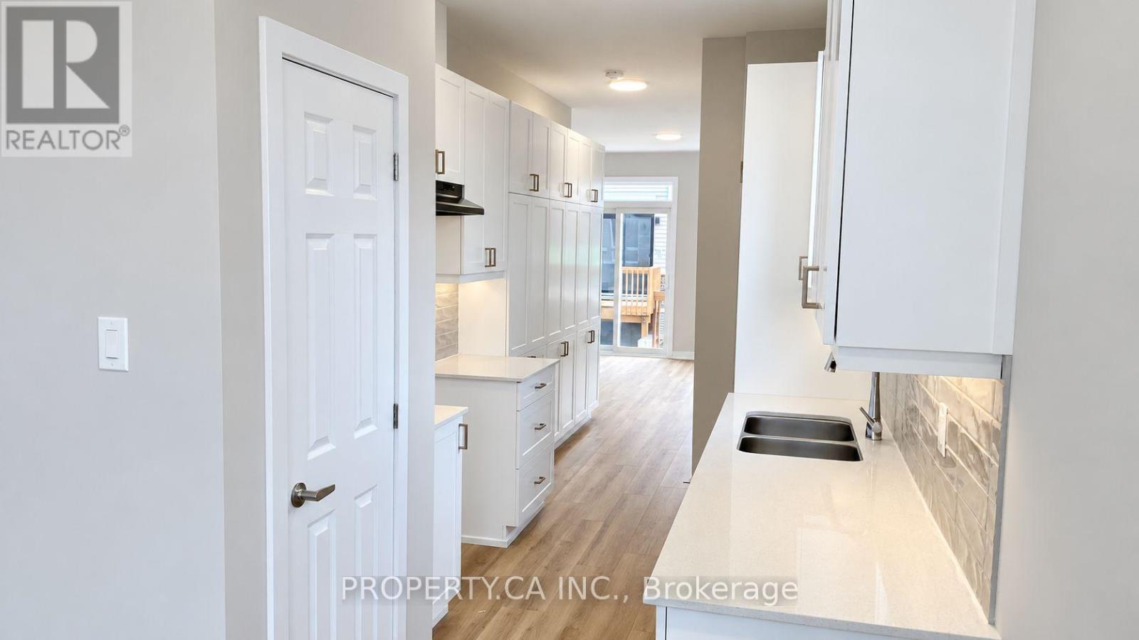 1489 Cerceau Private Property Photo 12