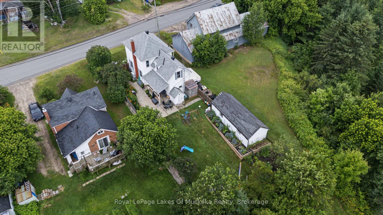 152 Main Street Property Photo 35