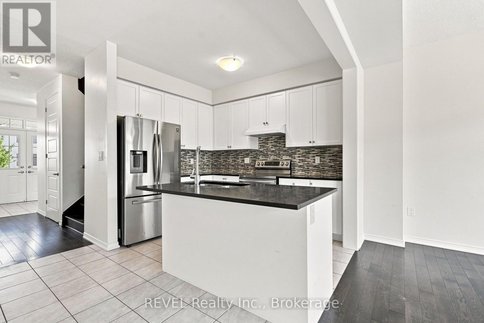59 Alexandra Drive Property Photo 12