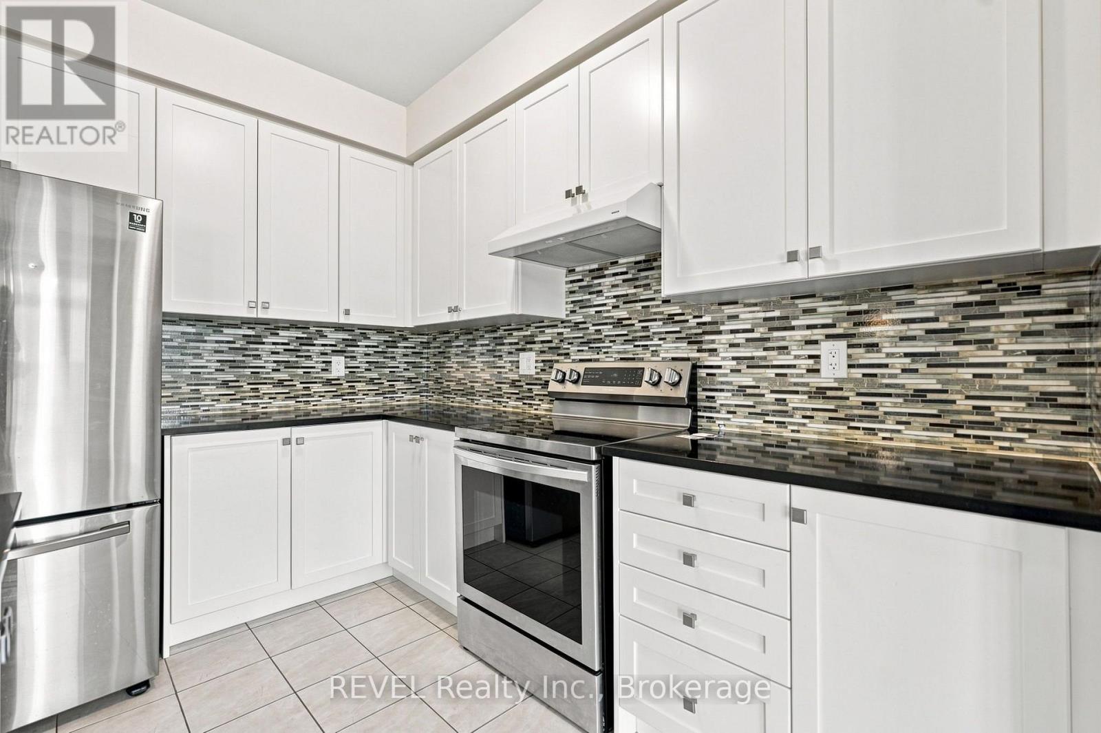 59 Alexandra Drive Property Photo 13