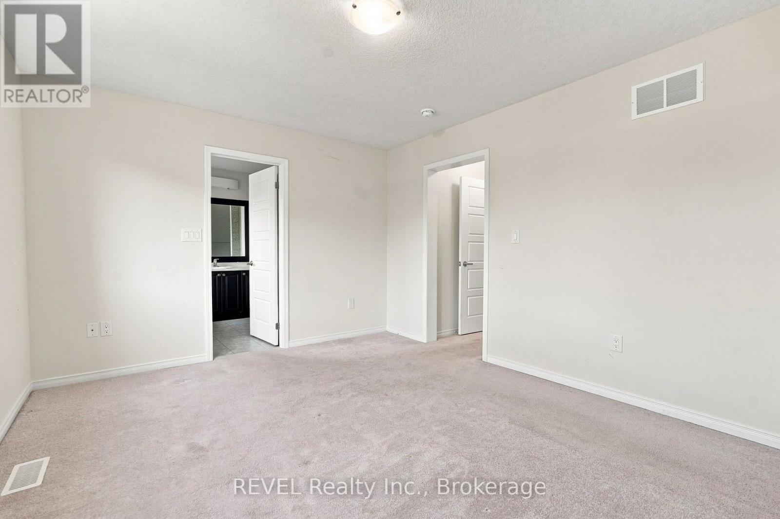 59 Alexandra Drive Property Photo 32