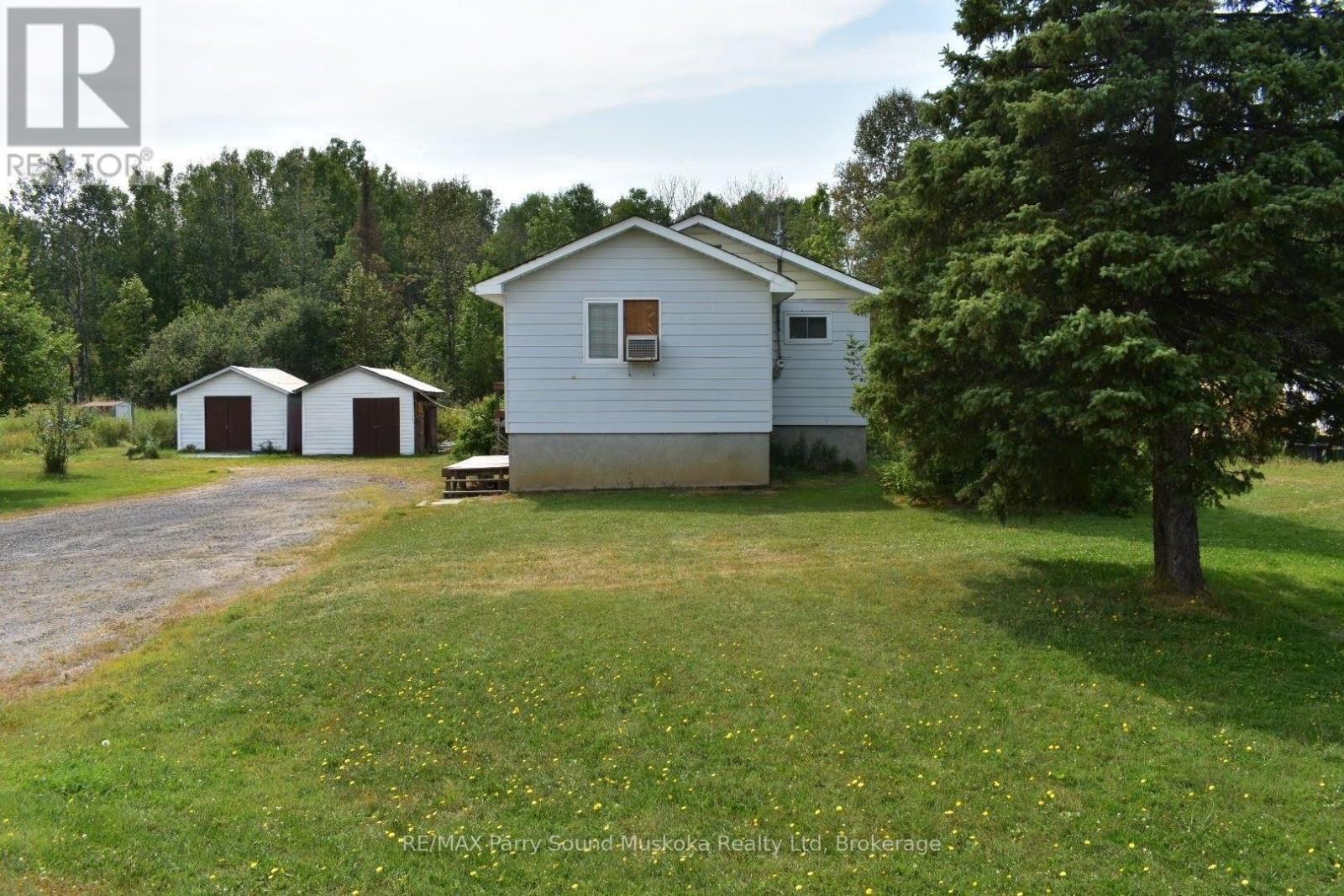 1390 69 Highway N Property Photo 1