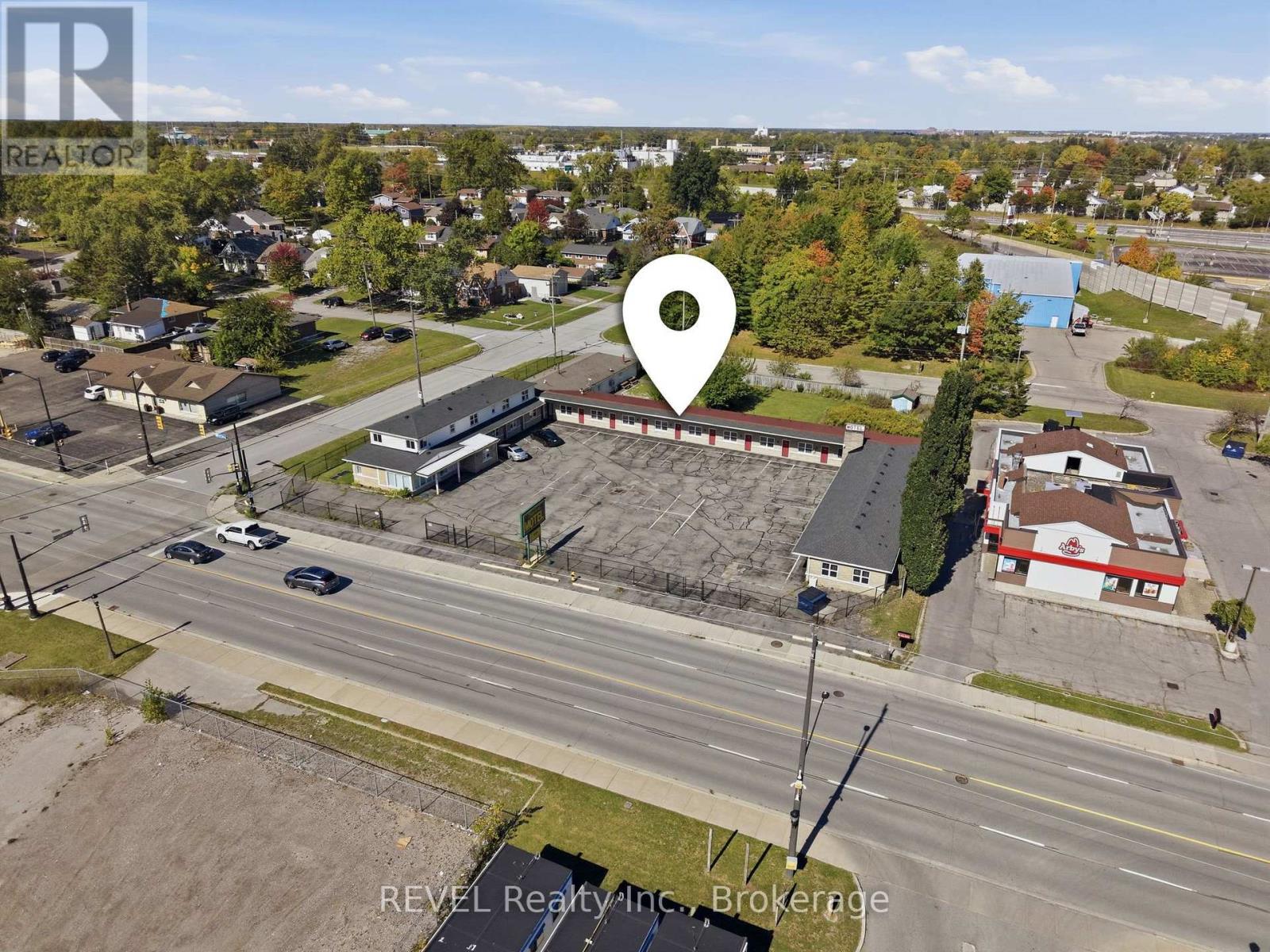 215 Garrison Road Property Photo 2
