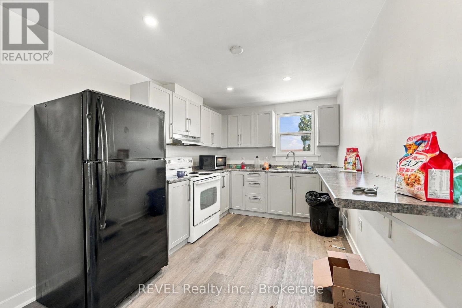 215 Garrison Road Property Photo 12