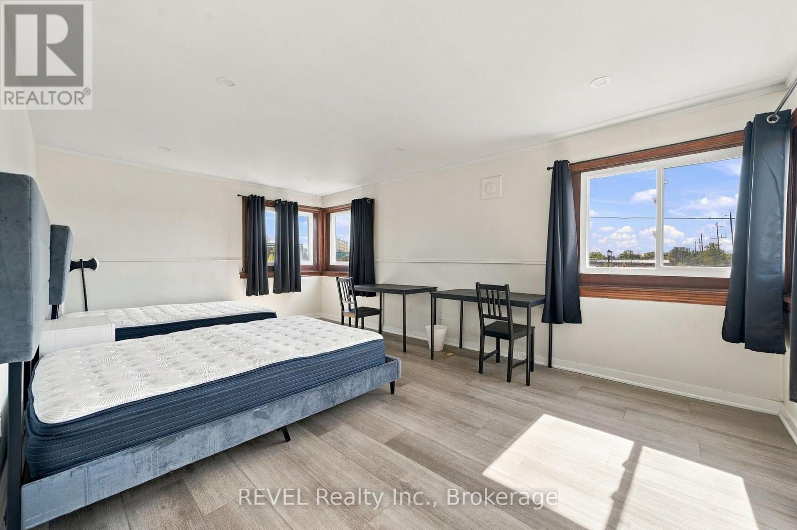 215 Garrison Road Property Photo 13