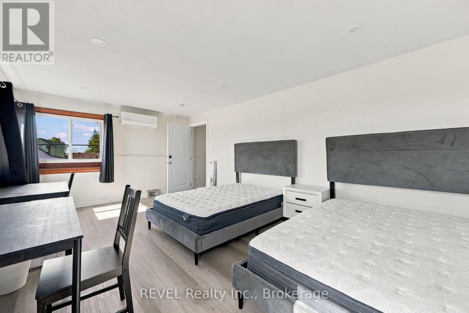 215 Garrison Road Property Photo 14
