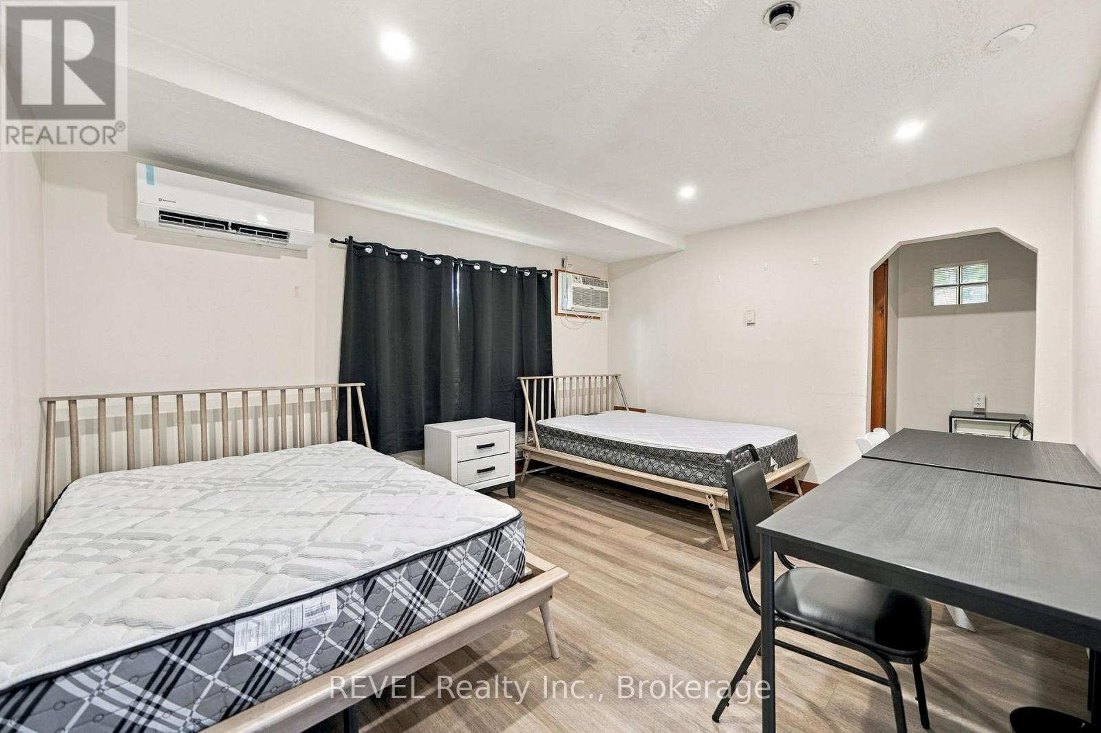 215 Garrison Road Property Photo 17