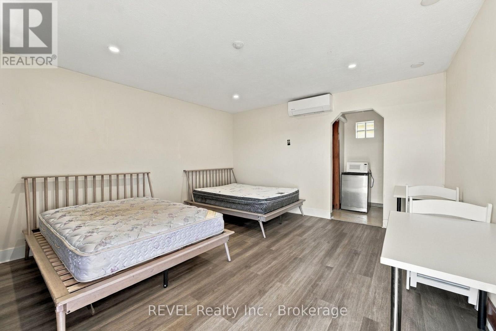 215 Garrison Road Property Photo 20