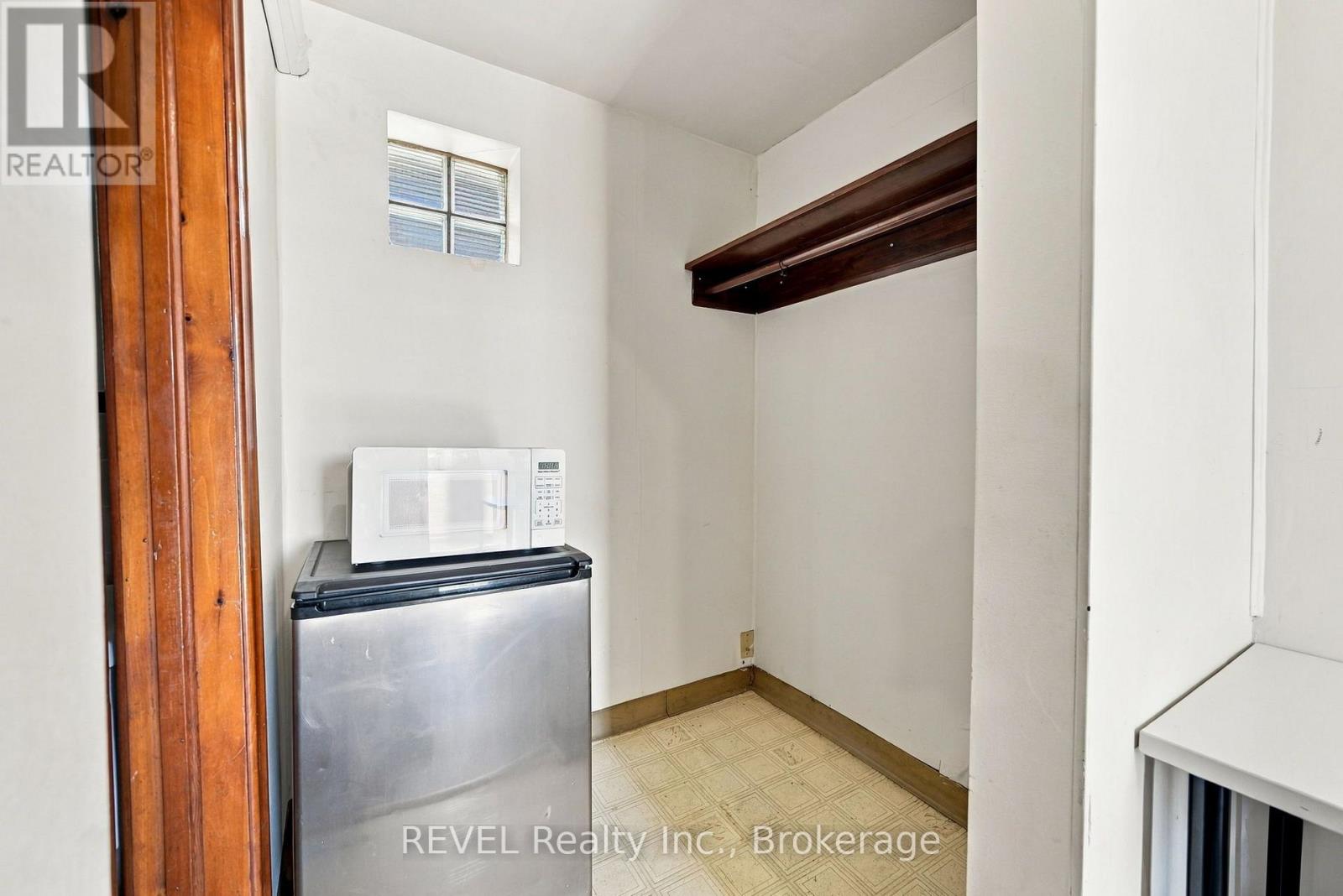 215 Garrison Road Property Photo 23
