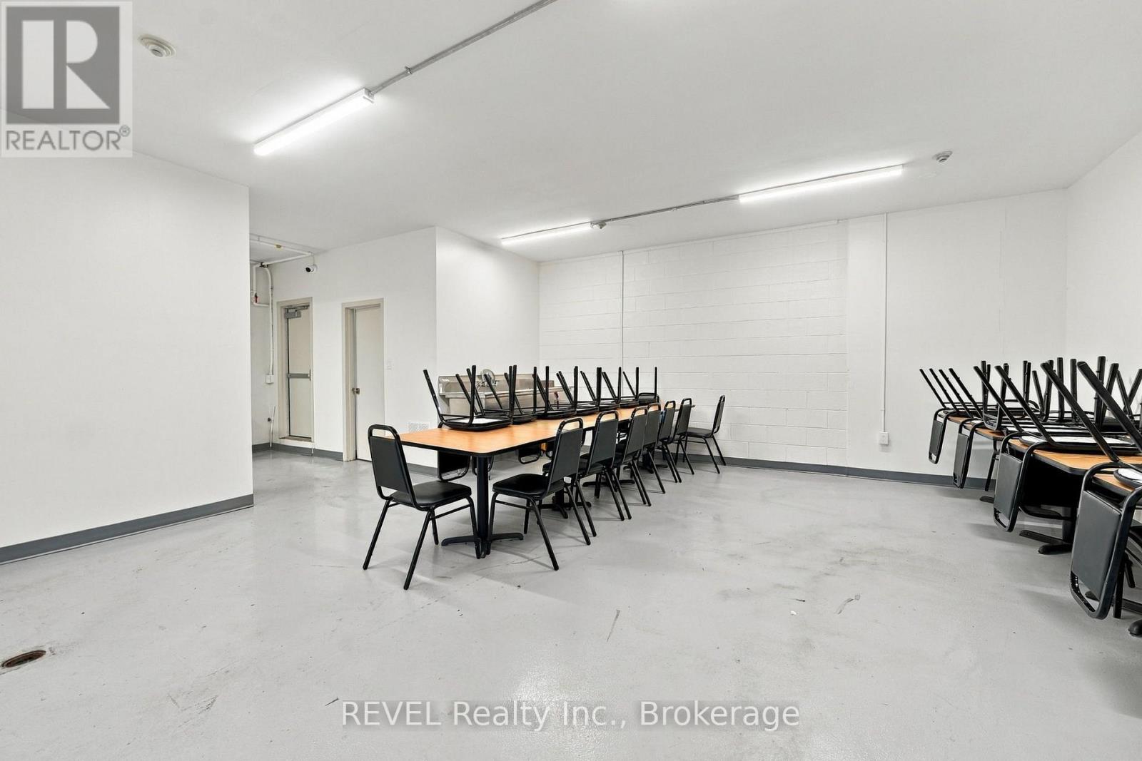 215 Garrison Road Property Photo 27