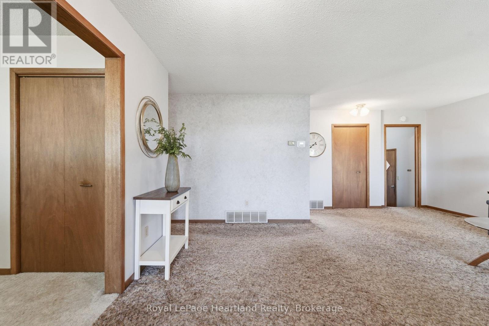 73010 Goshen Line Property Photo 5
