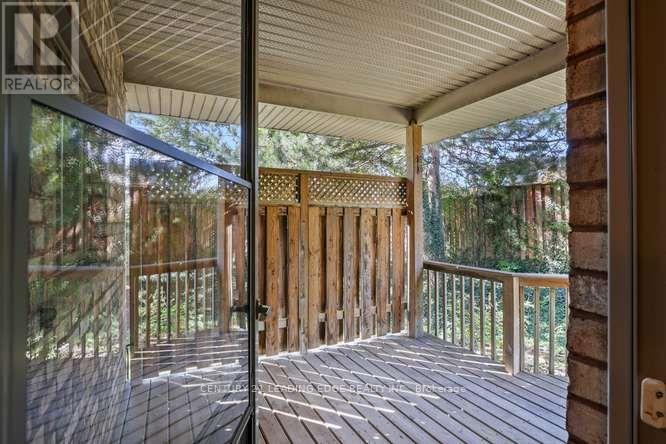 28 - 1574 Richmond Street Property Photo 45
