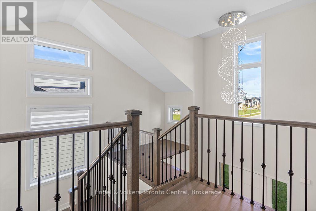 125 Stoneleigh Drive Property Photo 18