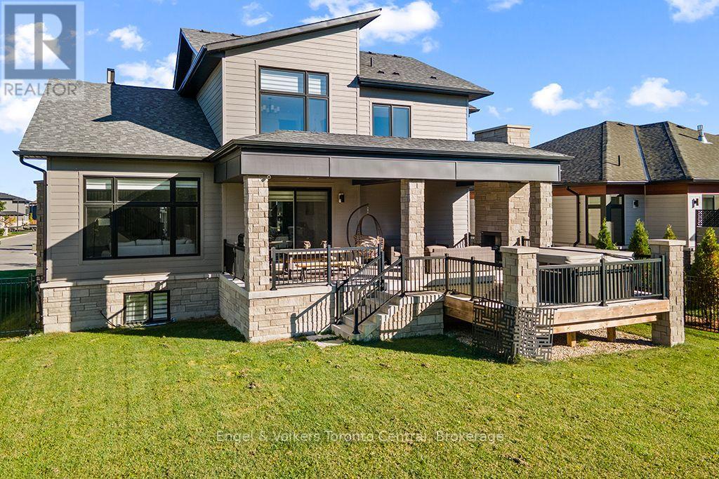 125 Stoneleigh Drive Property Photo 44