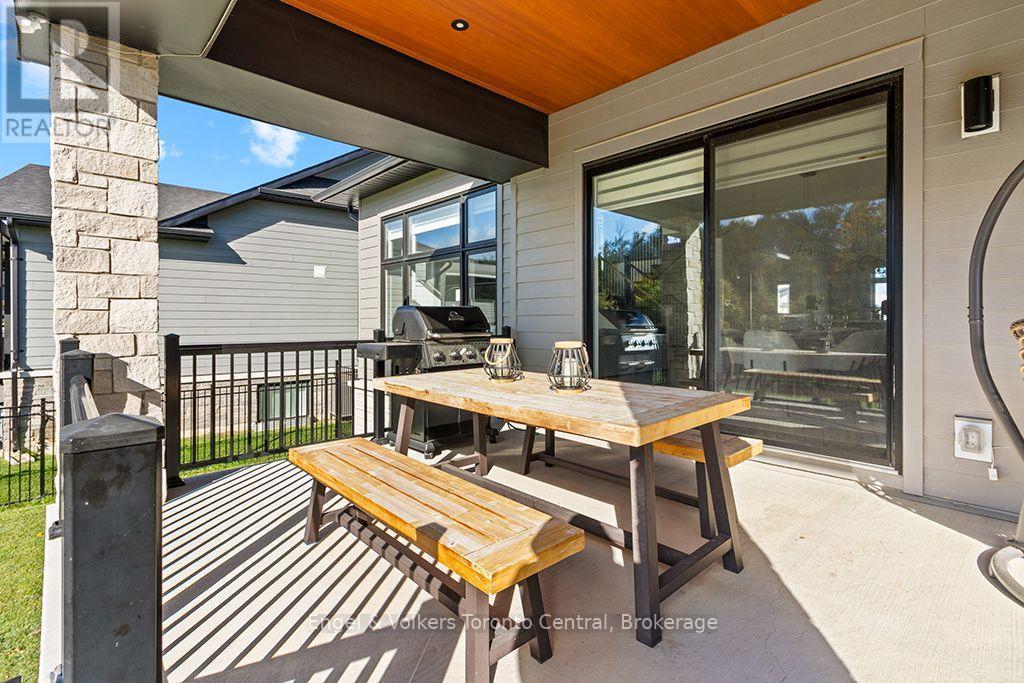 125 Stoneleigh Drive Property Photo 45
