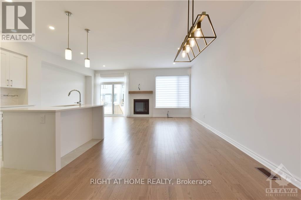 1007 Eider Street Property Photo 5